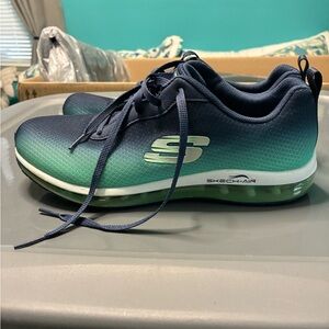 Skechers Women's Gradient Blue and Teal Sneakers